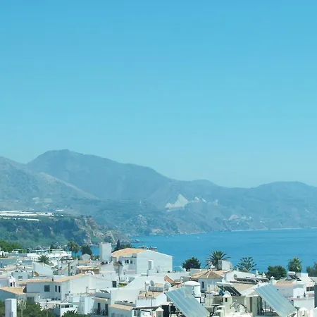 Paradise - Center Plaza España Nerja