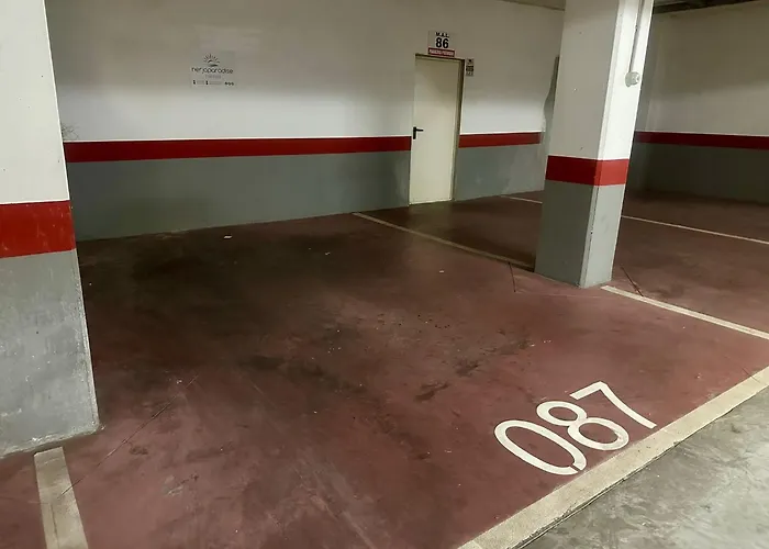 Paradise - Center Plaza España Nerja